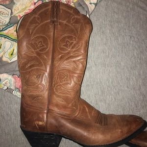 Ariat Womens Cowboy Boots